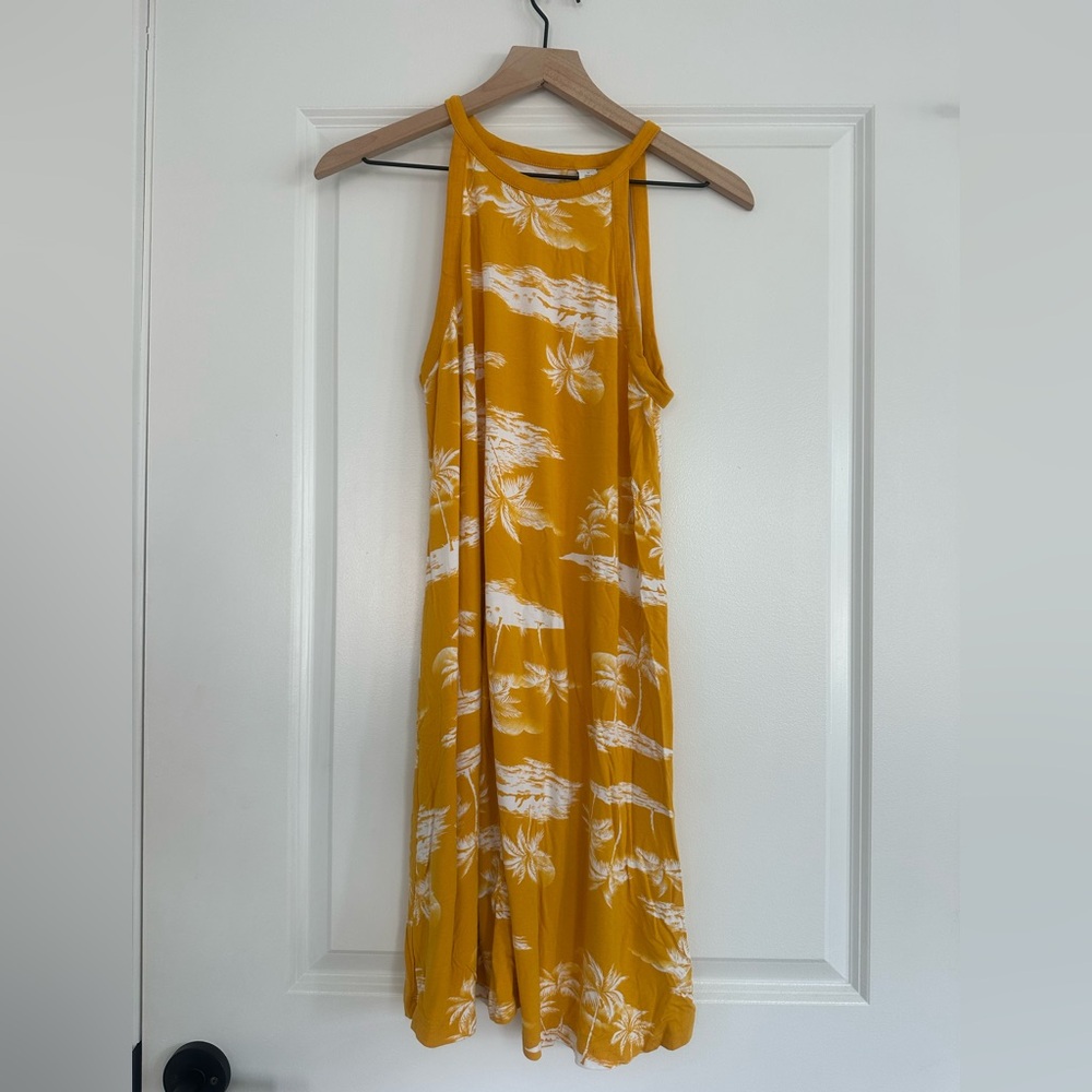Old Navy Mustard Yellow Top